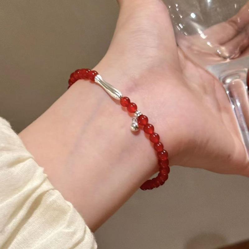 Bracelet Perle Irregulière Forme Spéciale Française Bracelet Femmes Niche Luxe Léger Exquis Doré Demi-Bracelet Bracelet Accessoires