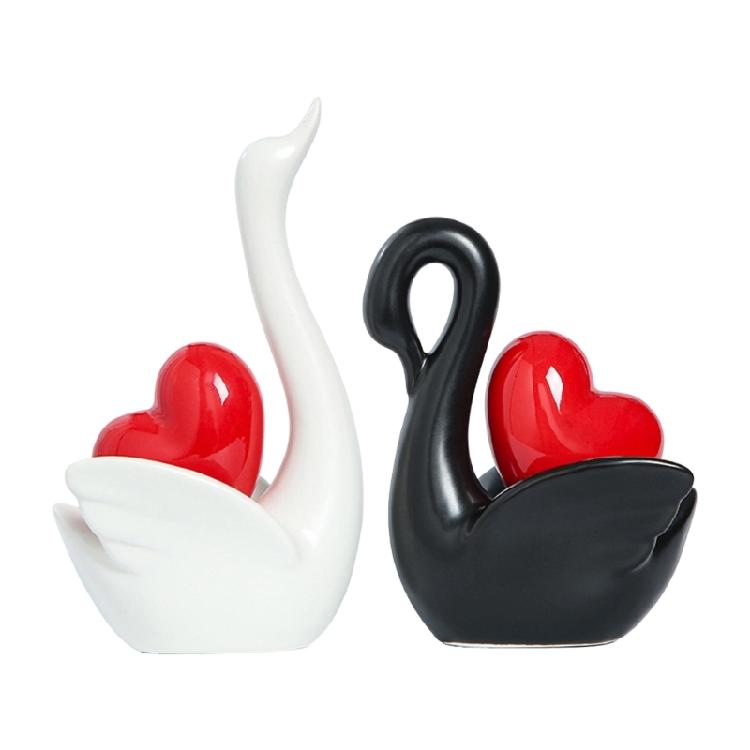 

Ceramic Couple Gooses Figurine Lover Gooses Statue Animal Sculpture Desktop Decorations Romantics Gift for Wedding