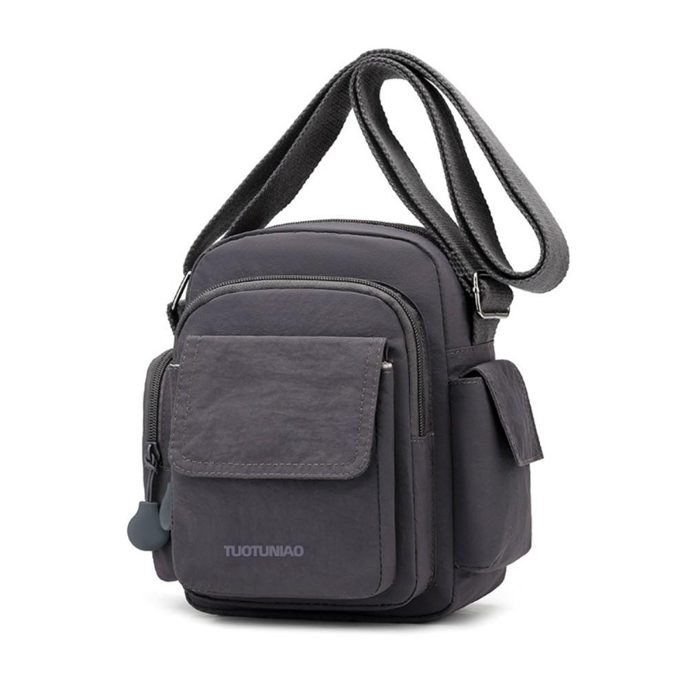 

Multiple Pockets Large Capacity Shoulder Bag Waterproof Commuting Bag Bicycle Riding сірий
