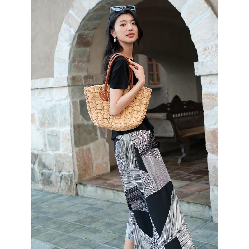 

Женское комбинированное платье-миди Anna Kou 3XL