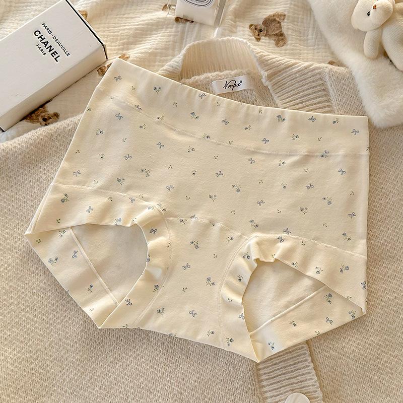 

Women s Spring Cotton 10A Antibacterial Extended Crotch Breathable Hip Briefs M білий