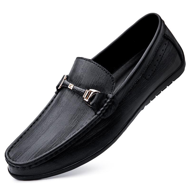 Men s Spring Low-Top Leather Slip-On Moccasins: Embossed Cowhide Loafers in Large Sizes 42 коричневый