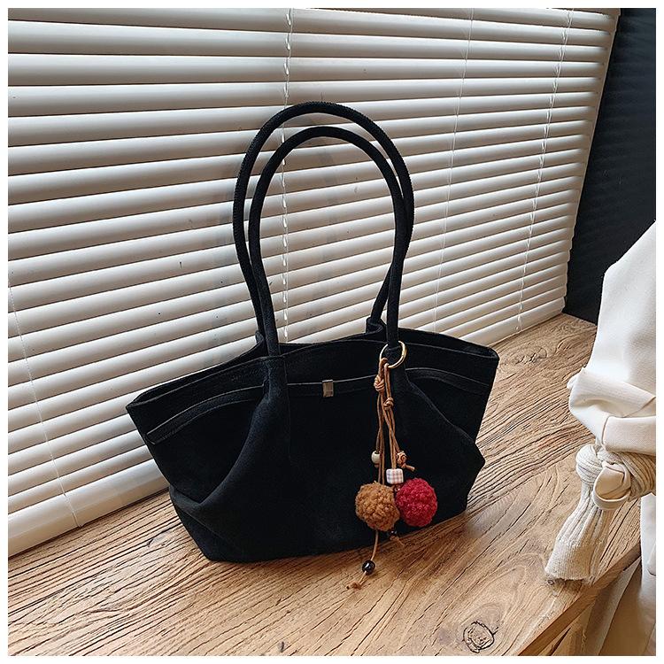 New Suede Pleated Retro Wing Bag 2025 Shoulder Bag Underarm Bag Large Capacity Retro Matte Tote Bag