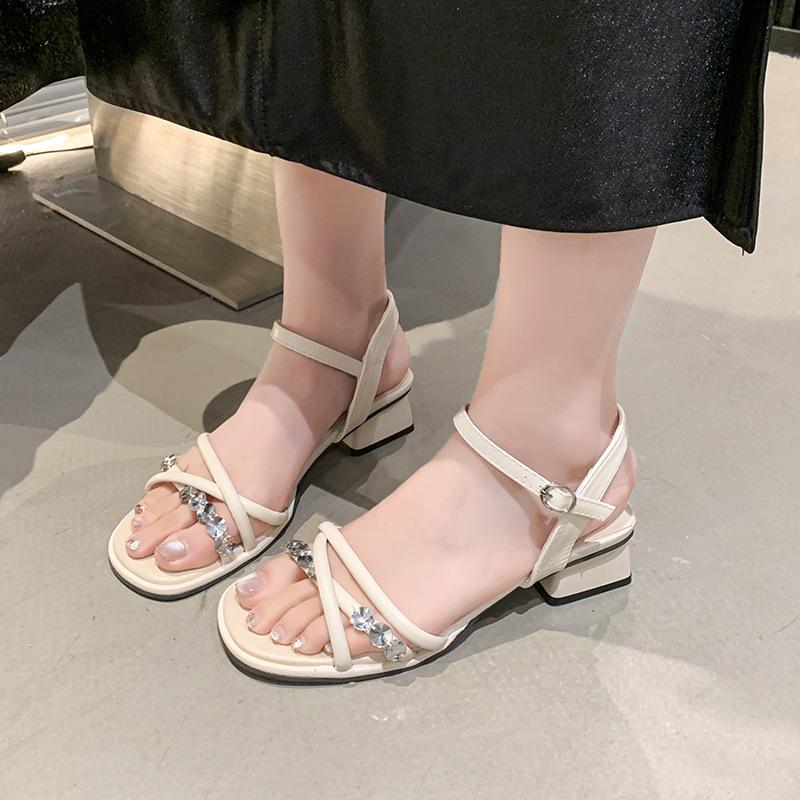 Beautiful thick heel sandals female 2025 new exquisite rhinestones fairy style high heels high sense Roman shoes