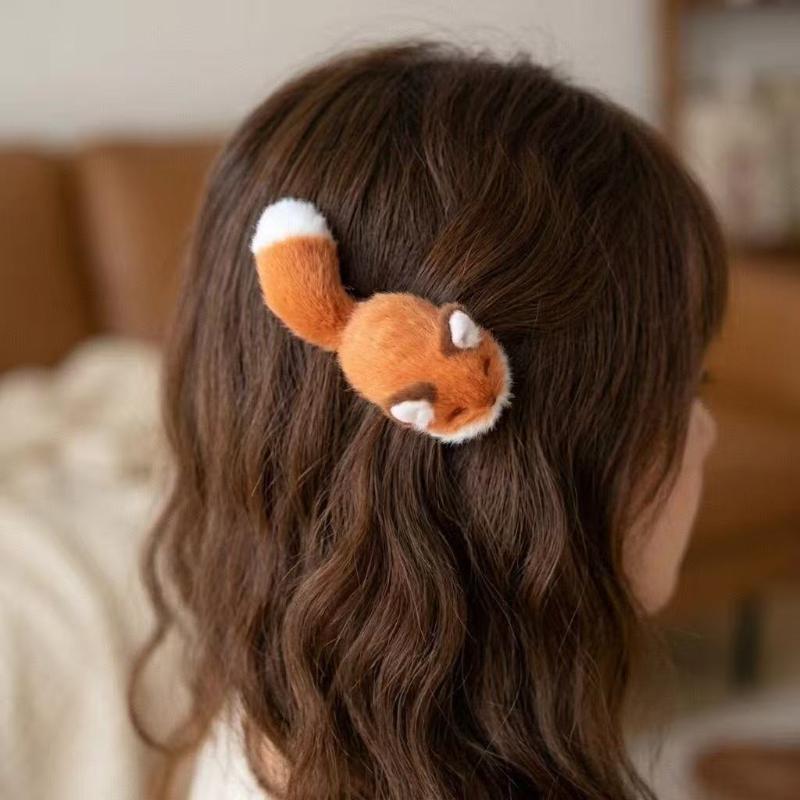 Plush Animal Design Hair Clips Fluffy Soft Bobby Pins Cute Headwear for Students School Daily Wear Hair Decoration