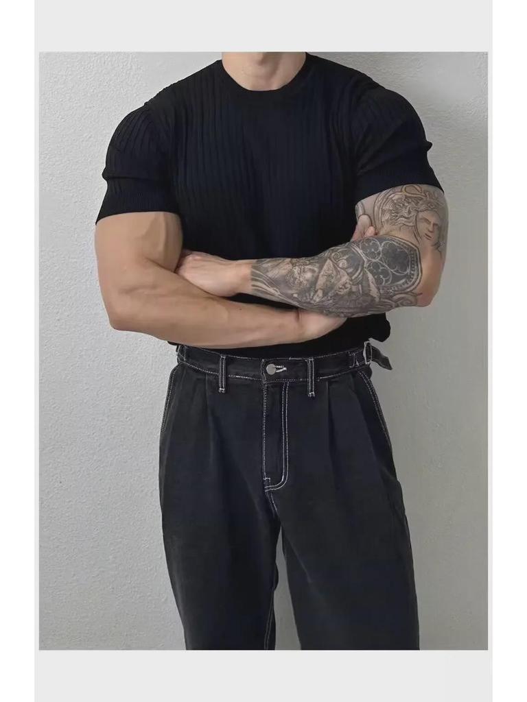 Men's Trendy Slim-Fit Summer Knit T-Shirt with Vertical Stripes