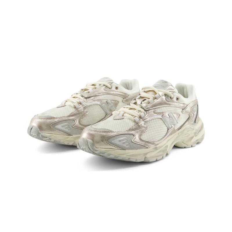 New Balance 725 Series Lifestyle Sneakers