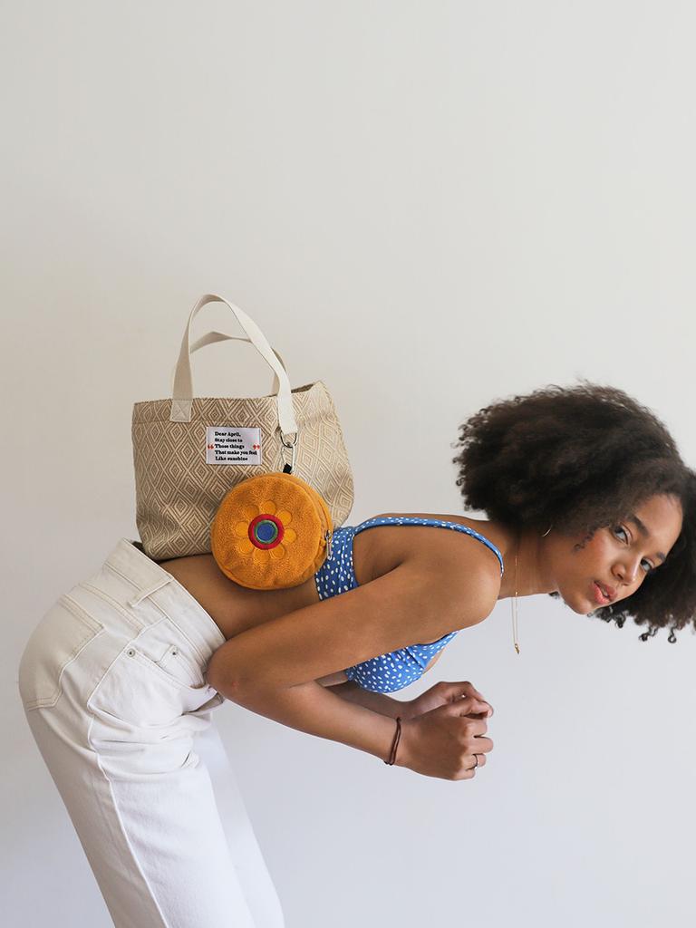 Double Quotes Summer Tote Bag Beige