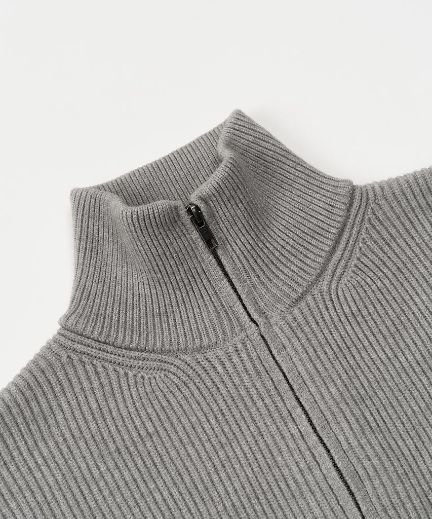 Excontainer Minimal High-Neck Knit Zip-Up (Grey)