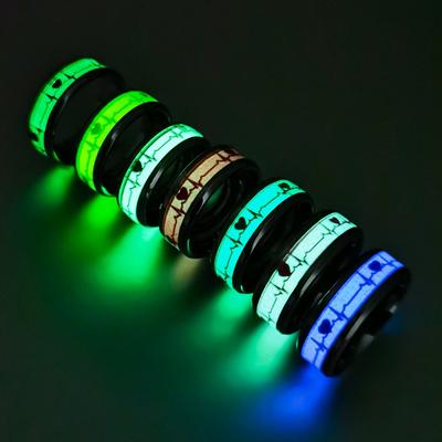 Leuchtender Herzschlagring aus Edelstahl, EKG-Titan