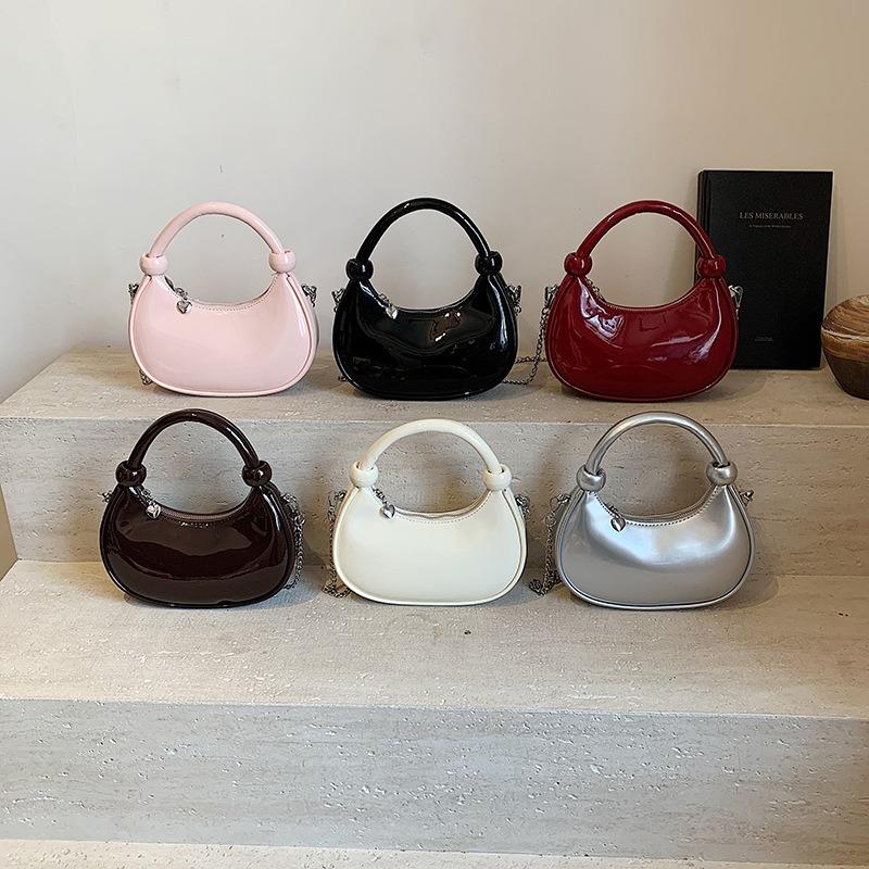 Handbag Patent Leather Glossy Crescent Bag Wind Chain Niche Design Commuter Leisure Bag Women