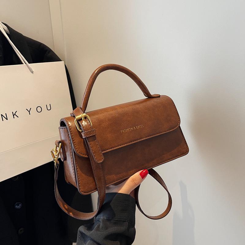 Dámská retro malá čtvercová kabelka 2024 - Nová podzimní/zimní móda, Jednoramenní crossbody taška