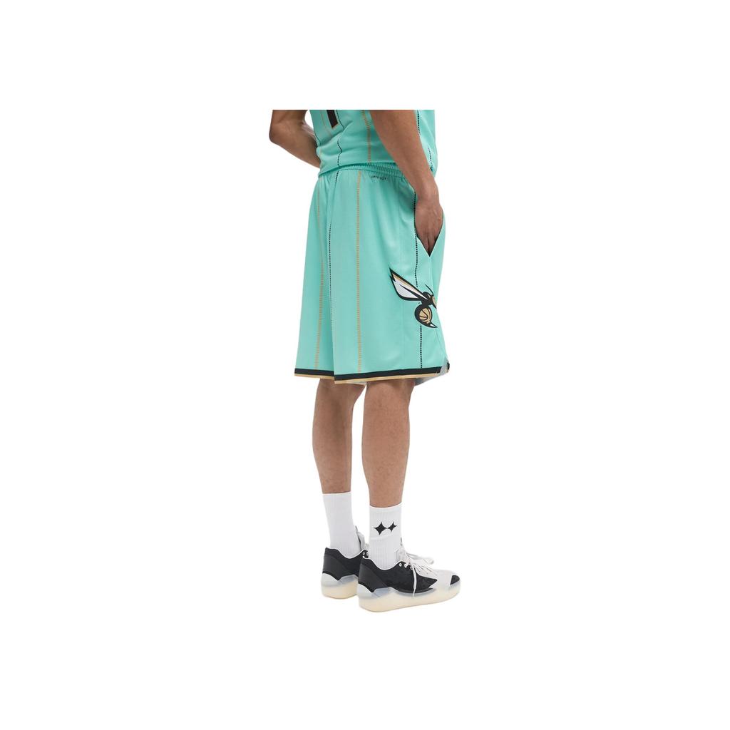 Jordan X NBA Charlotte Hornets Player Edition Shorts Herrenshorts Mintgrün FQ4400-356
