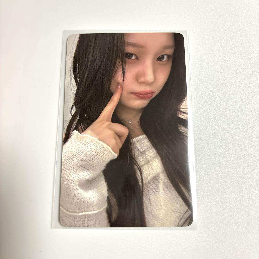 

[USED] GFRIEND weverse glass bead ver. Omuji trading card