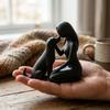 Minimalistische Frau und Hund Freundschaftsskulptur Haustierliebhaber Kunst Schreibtisch Hundestatue Wohnzimmer