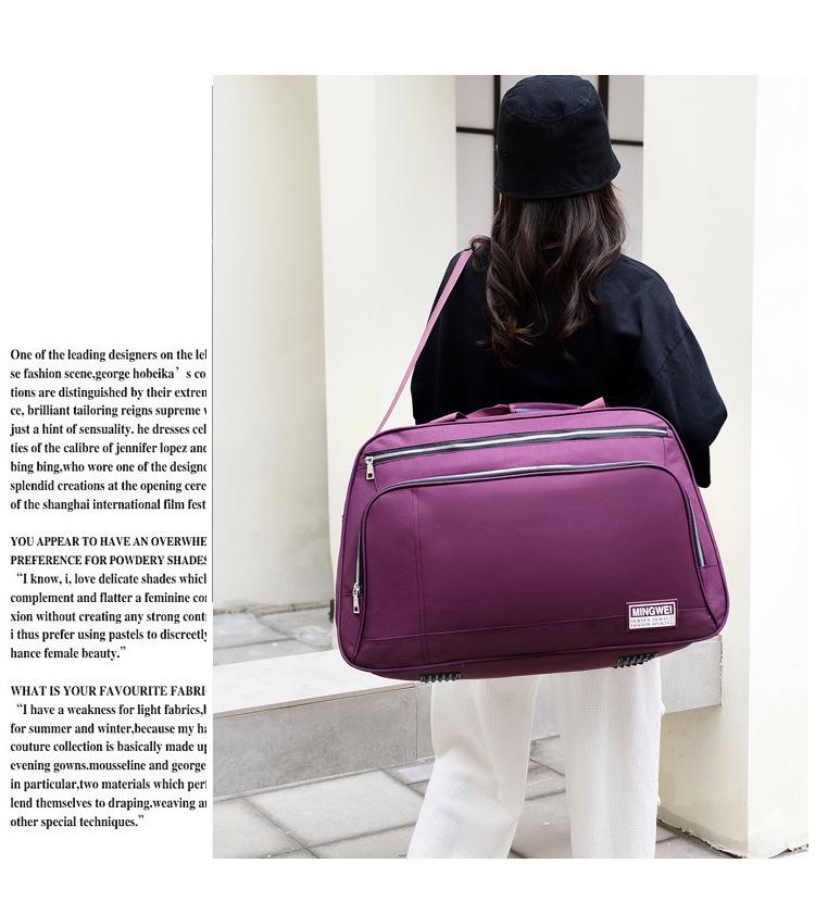Versatile Crossbody Travel Bag - Extra Large Capacity for Outdoor Sports and Casual Use