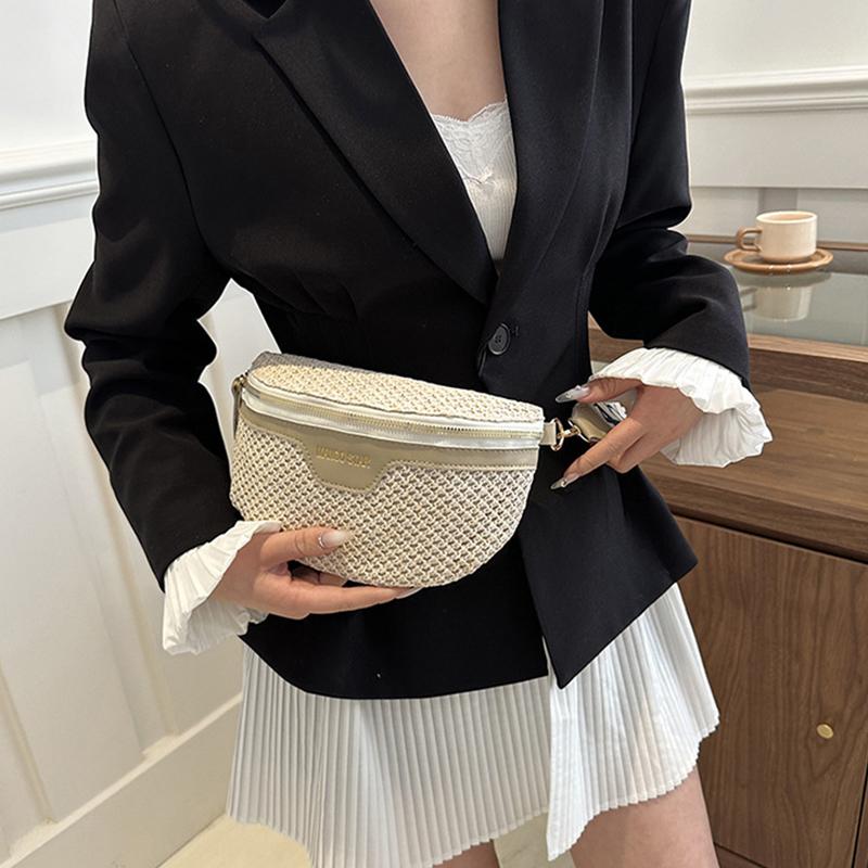 Women's Waist Pack Leather Straw Woven Chest Bag Travel Casual Shoulder Crossbody Bags For Women Summer Fanny Pack Purse CLE