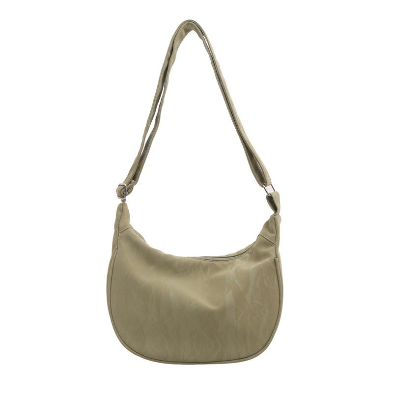 

Soft noodle dumpling bag female Japanese ins versatile messenger bag casual large capacity student class commuting shoulder bag