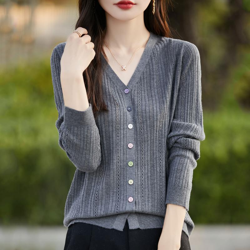 Women's Cashmere Cardigan Qinghe Cashmere 50% Wool 50% Silk Women's Autumn and Winter Cashmere Cardigan Soft and Warm