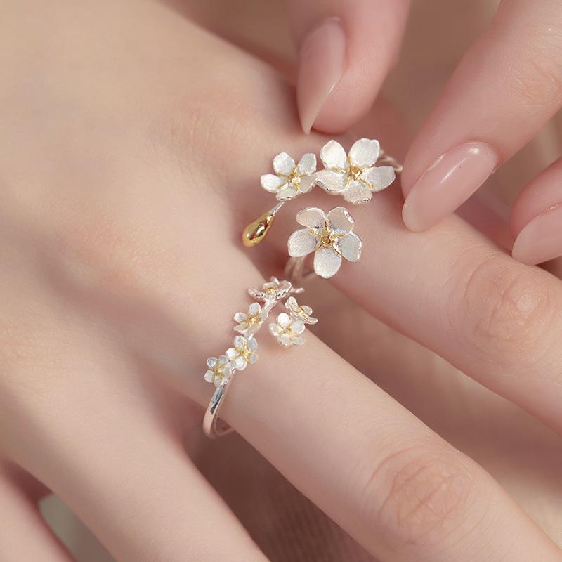 

2026 3D Jasmine & Iris Flower Ring, Vintage French Court Style Pear Flower Sound Ring [Small Cherry Blossom]