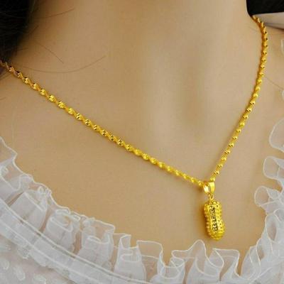 Pendentif Cacahuète en Or Sable Vietnamien Xiaohongshu: Bijoux de luxe léger à la mode pour la prospérité.