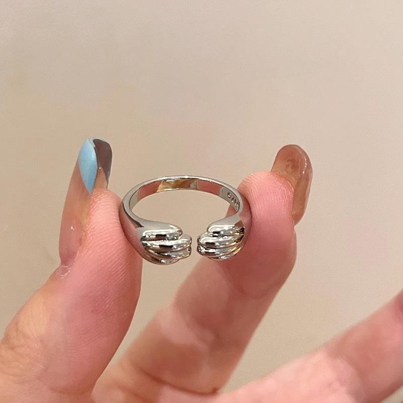 Cute cat claw ring female design sense open index finger ring simple hand