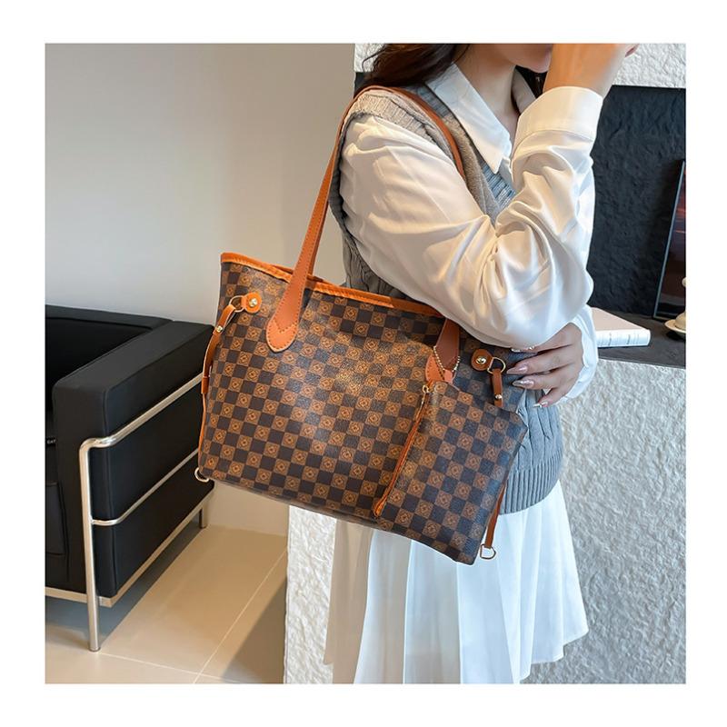 Vintage High Aesthetic Tote Bag New Large Capacity Printed Shoulder Handbag Retro Casual Faux Leather Commuter Purse
