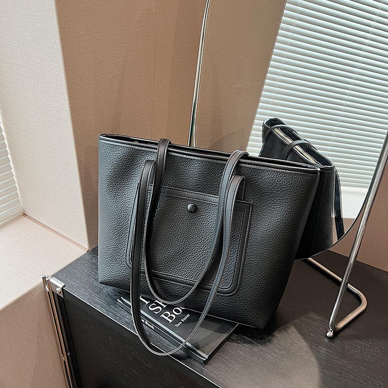 1 new PU handbag New large capacity travel shoulder bag high-end quality women's bag Fashion niche casual women