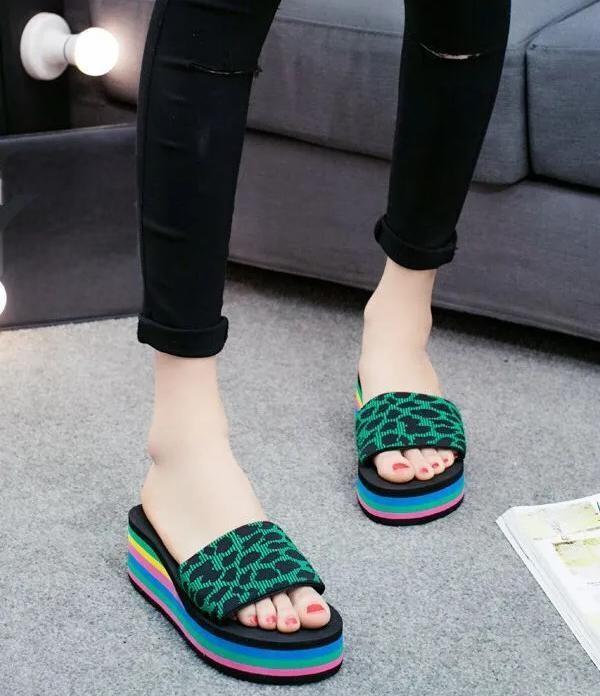 Women's Wedge-heeled Thick-soled Non-slip Beach Shoes