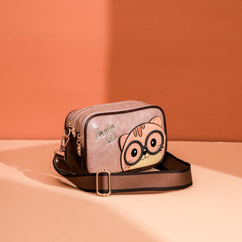 

New Cute Cartoon Versatile Lightweight Bag, Casual and Fashionable Single Shoulder Crossbody Women s Bag рожевий