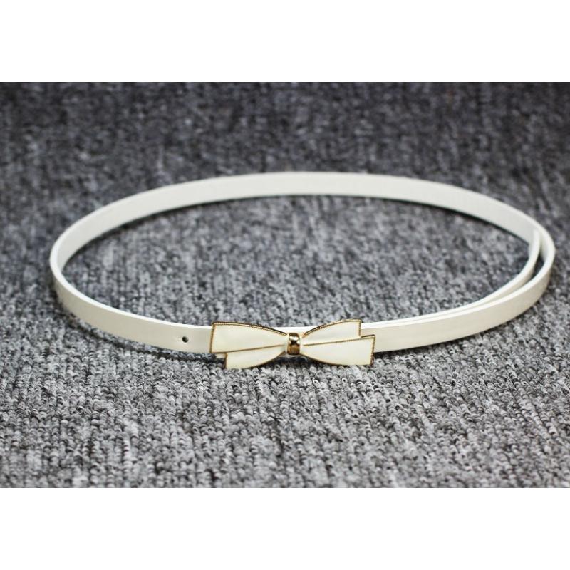 Korean-Style Fashionable Bow Buckle Sweet Patent Leather Women’s Slim Belt – Versatile Thin Belt for Long Tops and Dresses