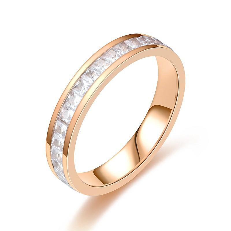 Niche Diamond-Set Titanium Steel Couple Ring - High-End Luxury Jewelry