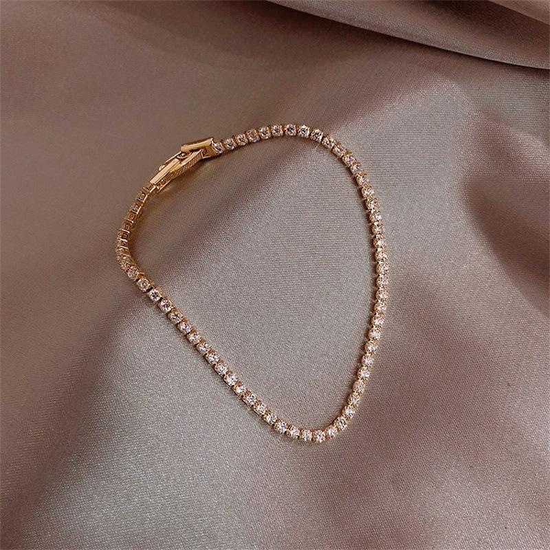 Retro style pearl bracelet women's versatile high-end sense niche temperament beaded bracelet couple girlfriend hand jewelry
