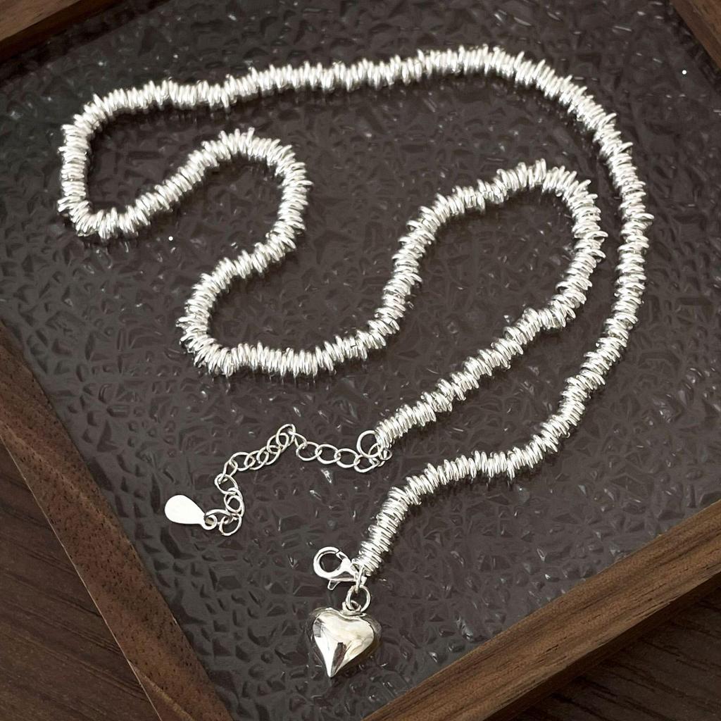 Yinruitai 925 Sterling Silver Heart Necklace: Women's High-End 2022 Circle Clavicle Chain.