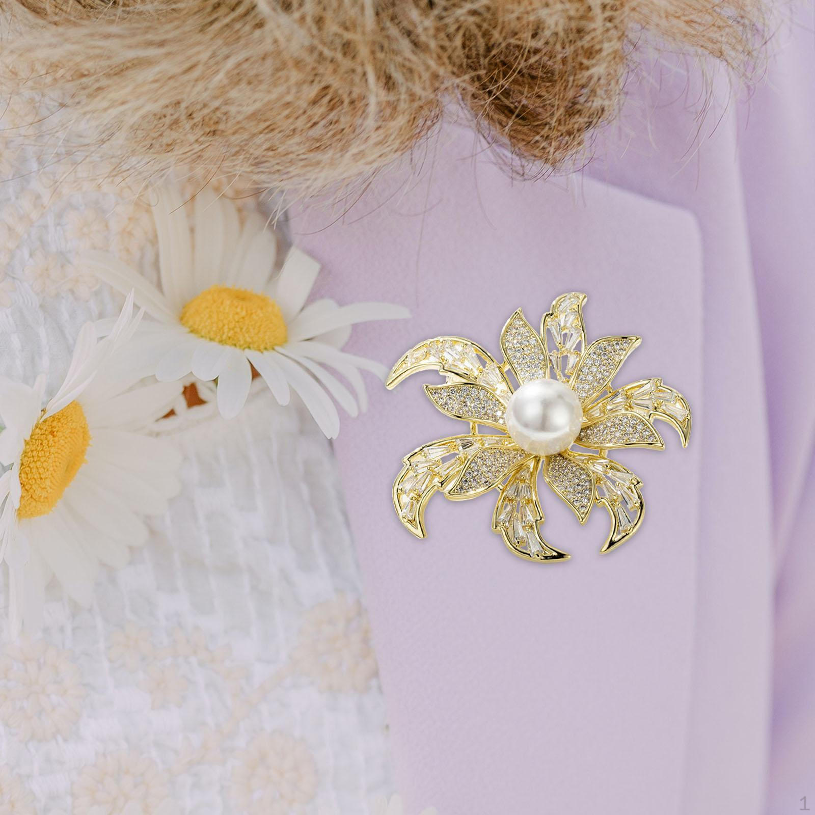 

Crystal Flower Brooch Lapel Pin for Women s Formal Attire Gold