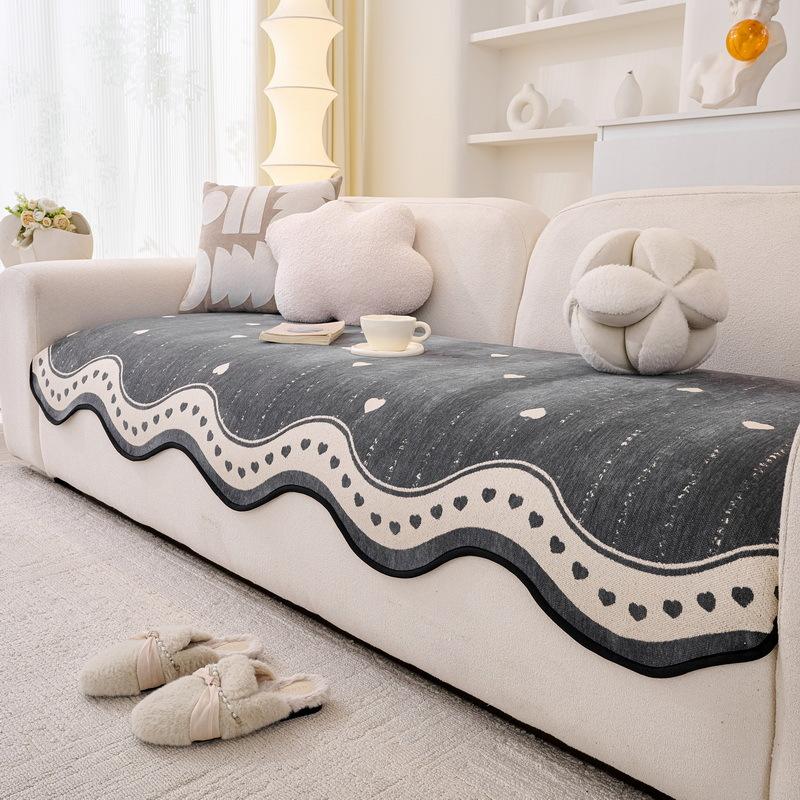 

1 шт. Шенилловый Неправильной Формы Чехол на Диван Скандинавский Милый Сердечный Чехол на Сиденье Дивана Четыре Сезона Пылезащитный Коврик-Протектор для Дивана для Гостиной A 70x70cm 1pc