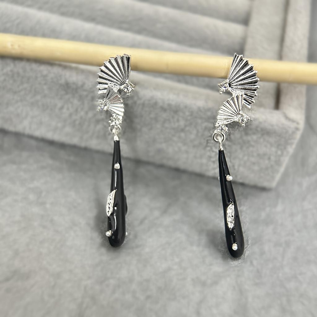 Retro Chinese Style Inlay Zircon Sliver Color Fan Black Water Droplet Long Tassel Dangle Earrings for Women Temperament Jewelry