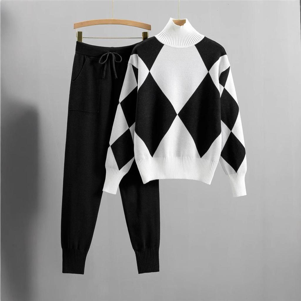 European Style Women's Casual Plaid Knit Sweater Two-Piece Set