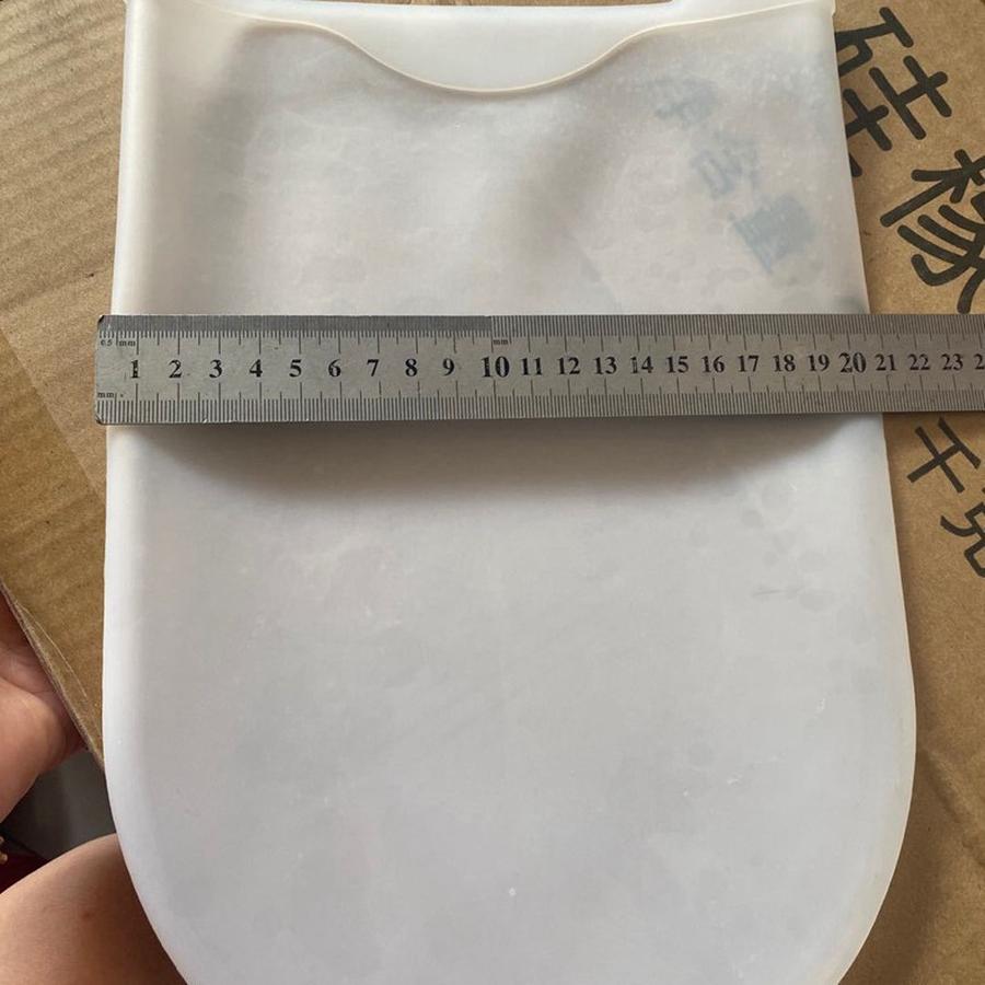 

Kitchen Silicone Dough Bag with Clip, Thick Non-Stick Kneading Bag for Home Baking and Proofing, Large Size Dough Bag small size білий