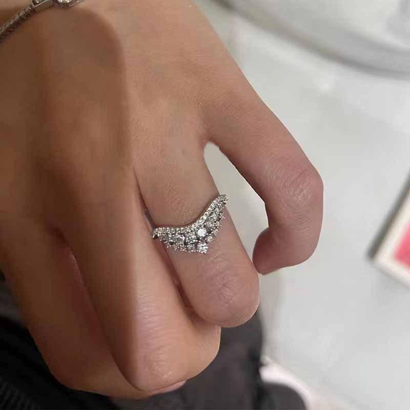 Elegant Adjustable Korean Crown Ring: Luxe, Sweet Gift for Women Open Adjustable