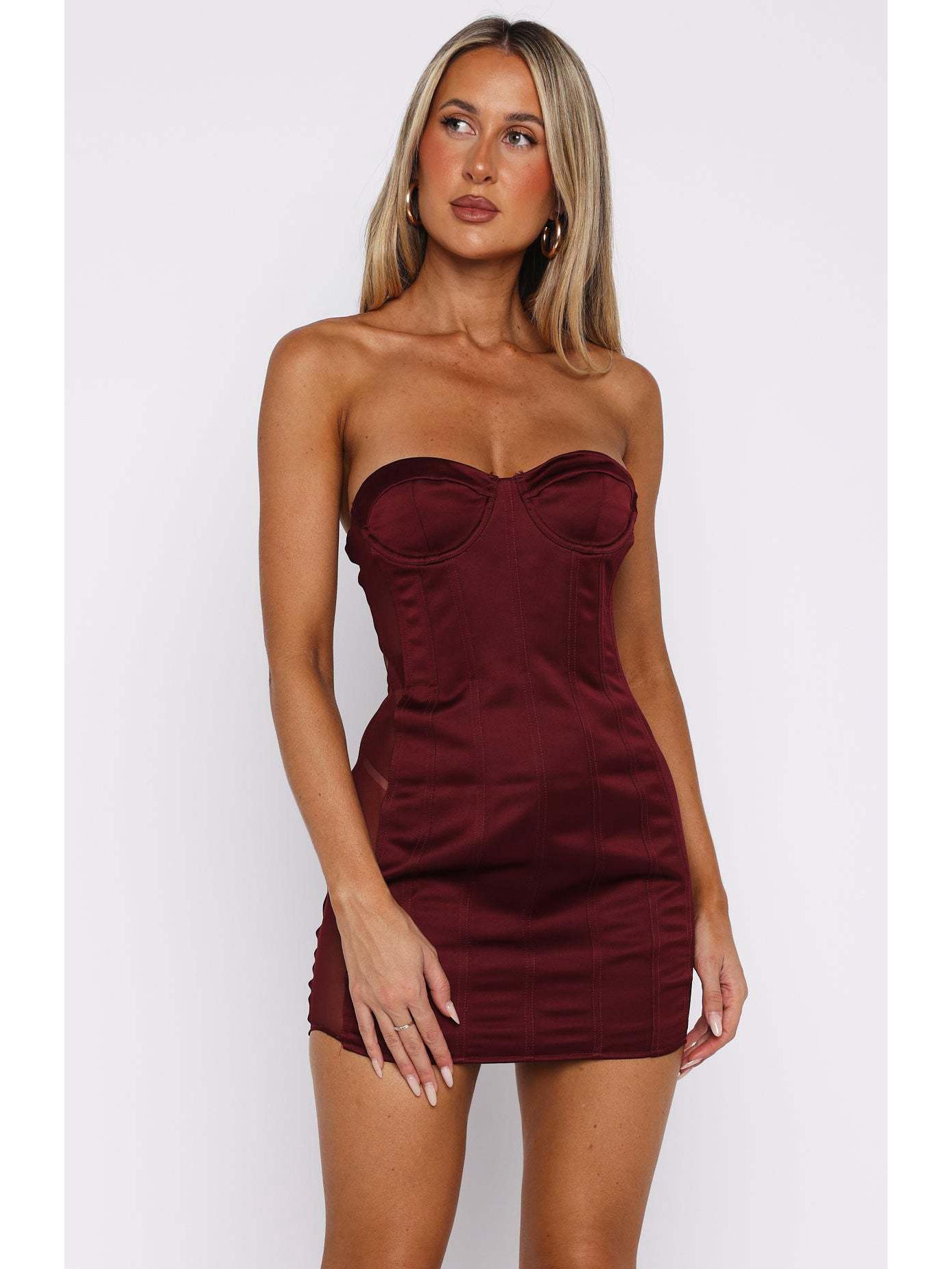 

European Style Solid Color Slim-Fit Off-the-Shoulder Bandeau Dress for Women - Street Fashion 2026 XS