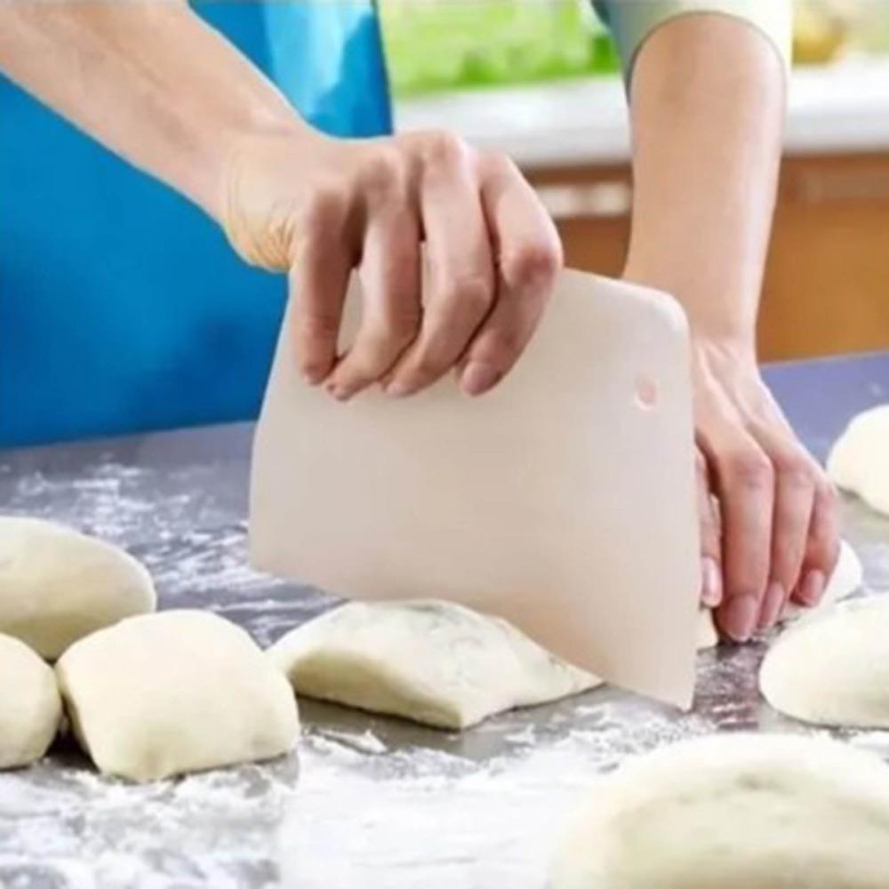 Flexible Dough Cutter Non-Stick Cake Scraper Multifunction Pastry Tool  Rice Roll Prep