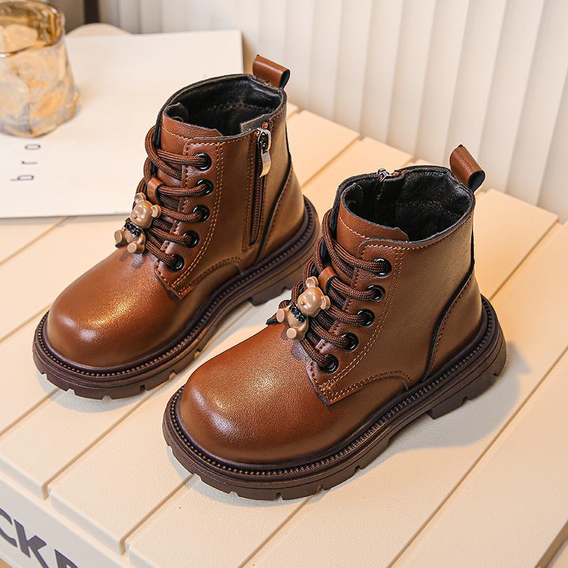 Children Fashion Boots Girls Leather Short Boots Retro Kids Ankle Boots with Bear Doll Anti-Slippery Spring  Autumn 2024 New