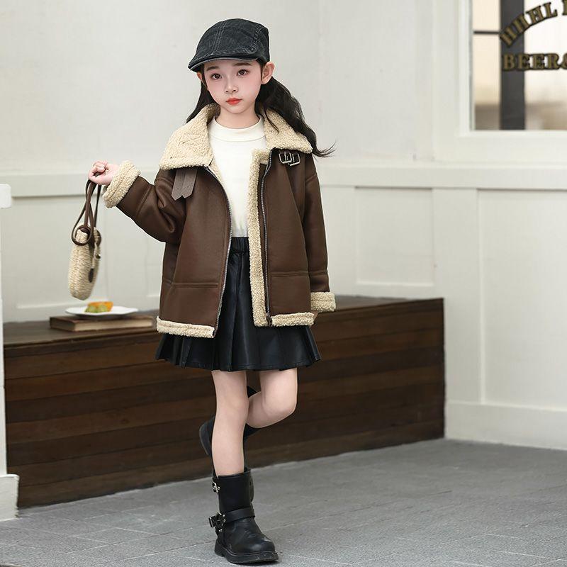 Girls' Casual Fleece-Lined Leather Jacket: Fashionable, Thick-Padded Outerwear for Kids for Fall and Winter