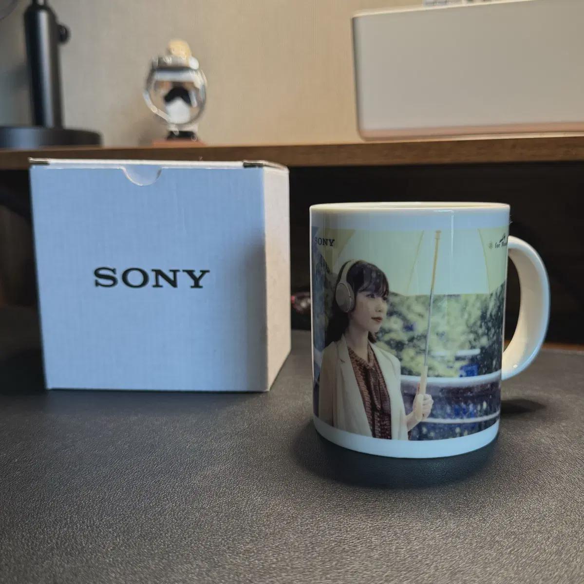 

Кружка Sony Iu