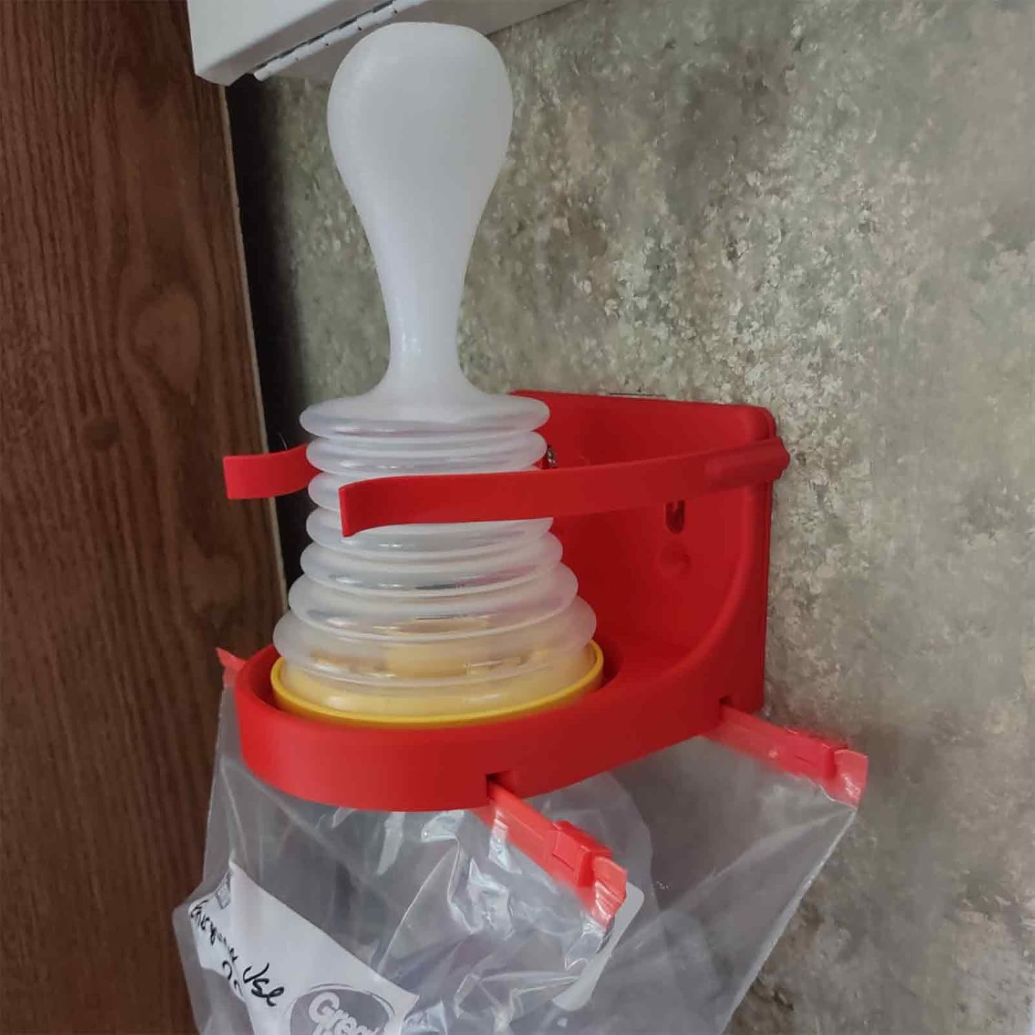 Настенный держатель для аптечки LifeVac - с отсеком для хранения маски, простой в установке, удобный для доступа и экономичный - Оборудование не входит в комплект