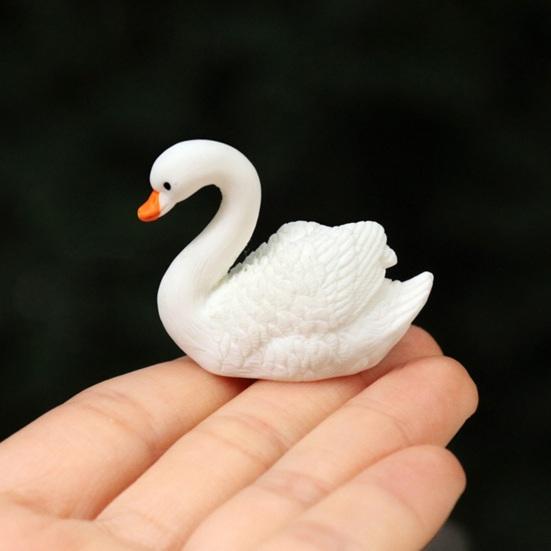 Miniature Swan Figurine Mini White Swan Resin Statue Realistic Animal Ornament Dollhouse Fairy Garden Micro Landscape Decoration