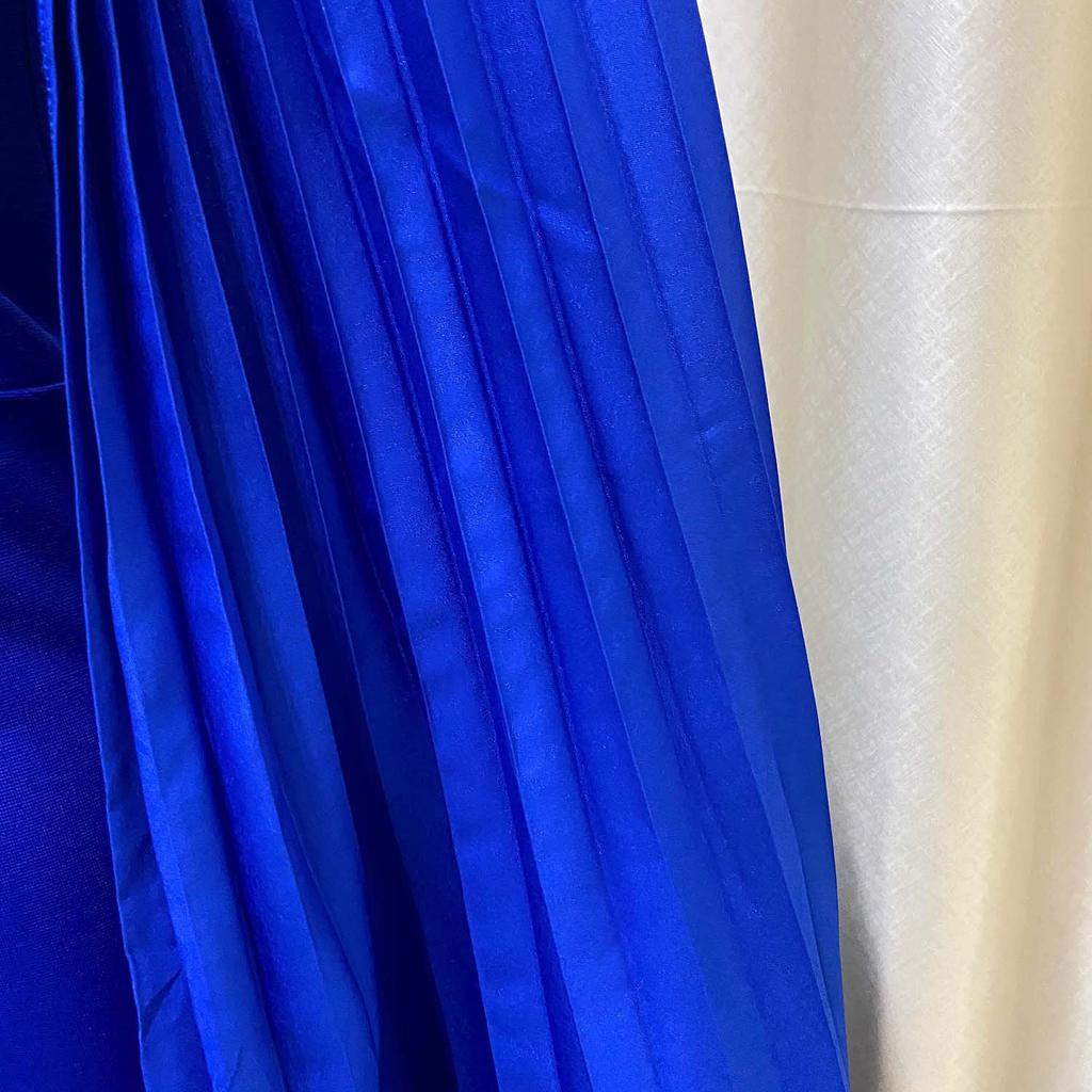Artı Boyutu Kadın İlkbahar Sonbahar Pilili Yarık Uzun Kollu Elbise Bayanlar Moda Tek Parça Katı Yuvarlak Yaka Kılıf Elbise