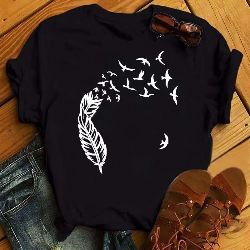 Watercolor Butterfly Heart Printed T Shirt New Women Black T Shirt Harajuku Cute Graphic Tee Shirt Ladies Casual FeUnisex Tops Tee