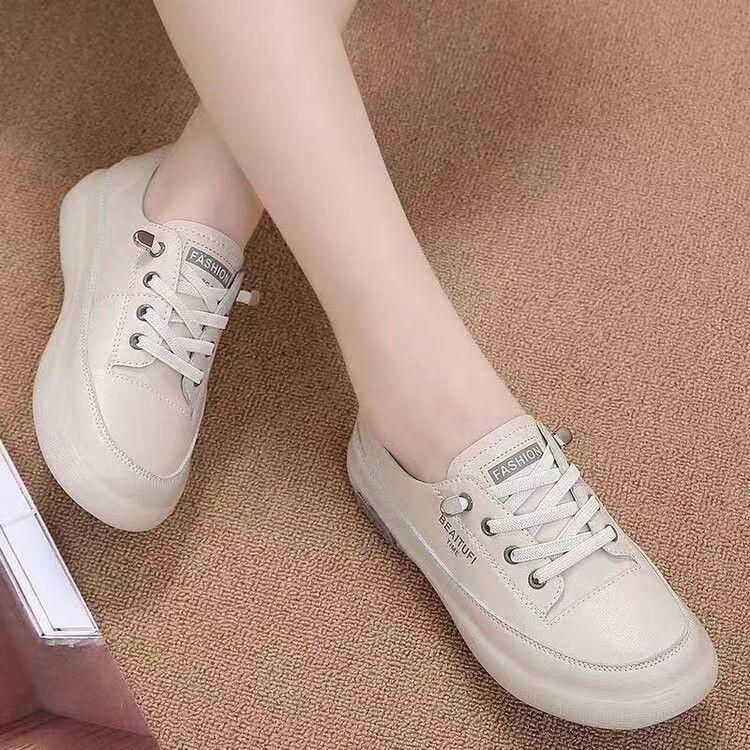 Flat shoes for women in the spring and autumn of 2025 new flat Oxford shoes soft soled breathable single tide shoes